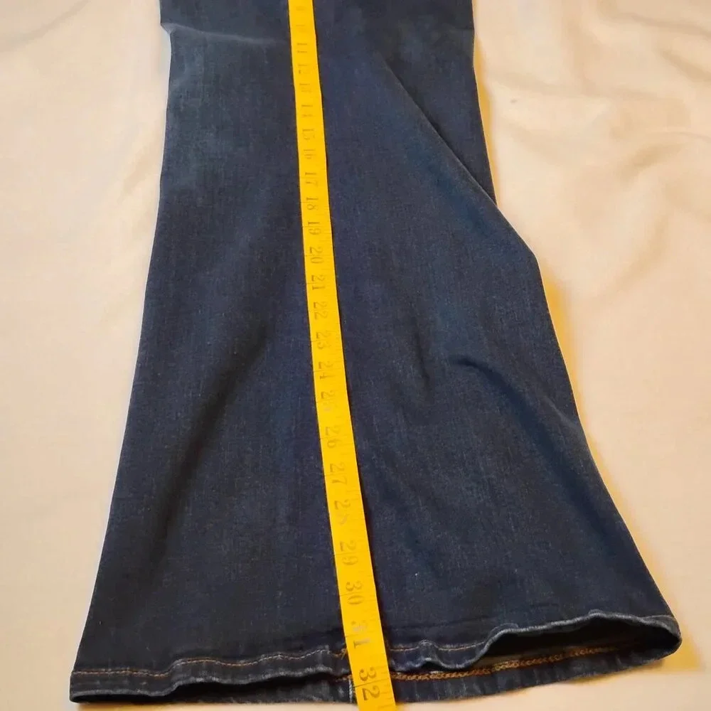 Torrid Bombshell Flare Dark Wash High Rise Jeans, 26R - Picture 9 of 9